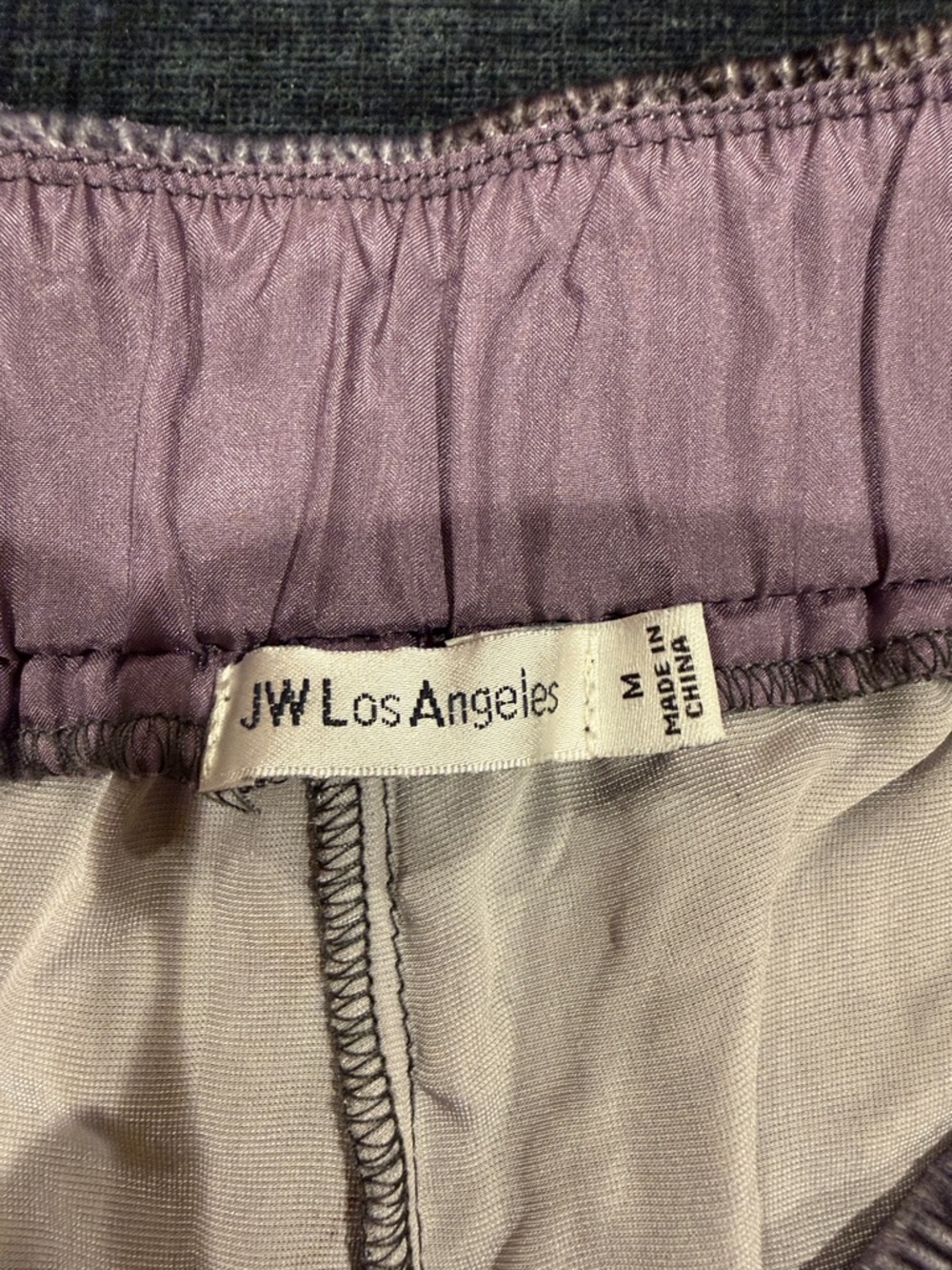 Johnny Was Lilac Floral Wide-Leg Silk Blend Velvet Pants - Picture 4 of 4
